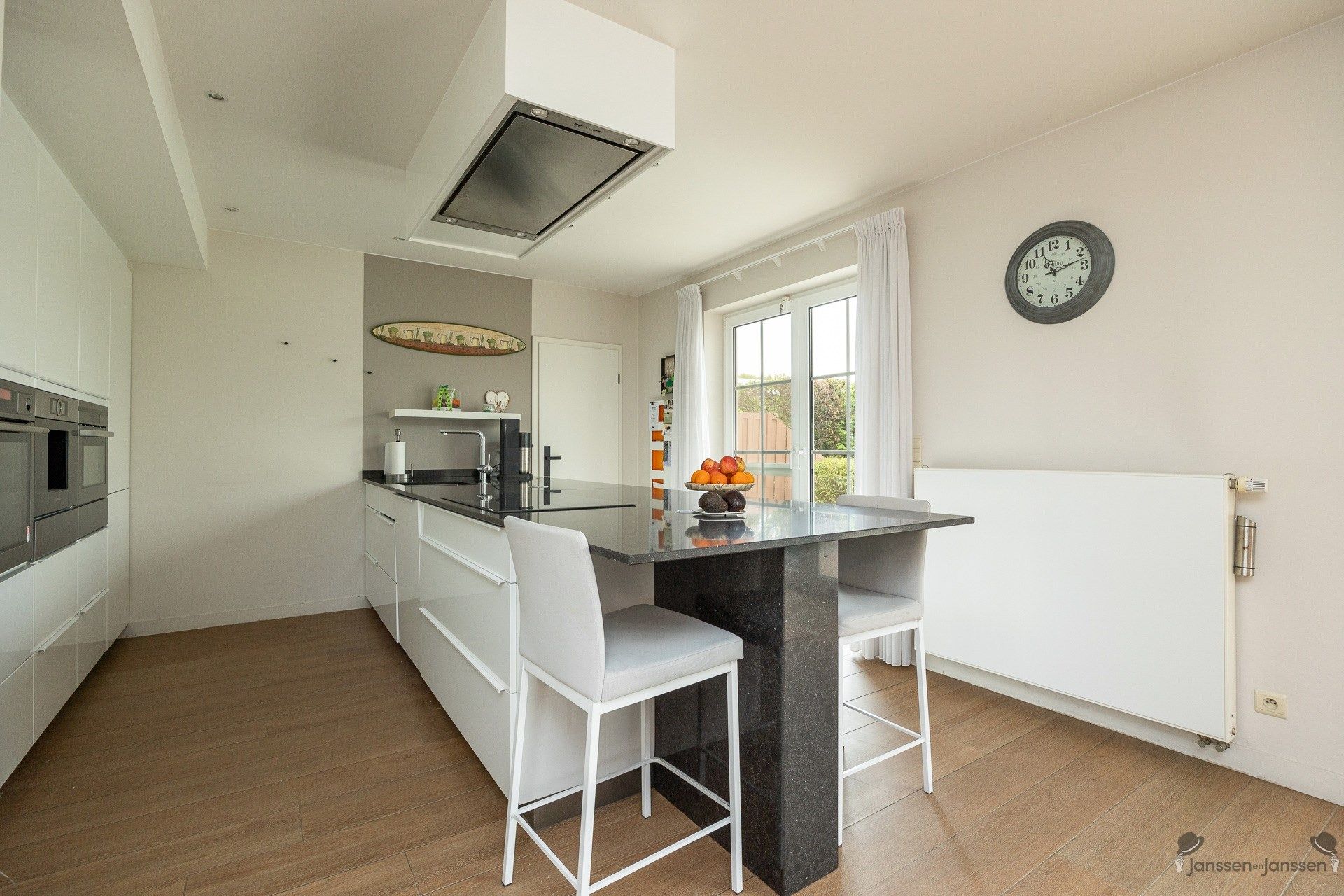 Energiezuinige instapklare woning met royale tuin foto 4