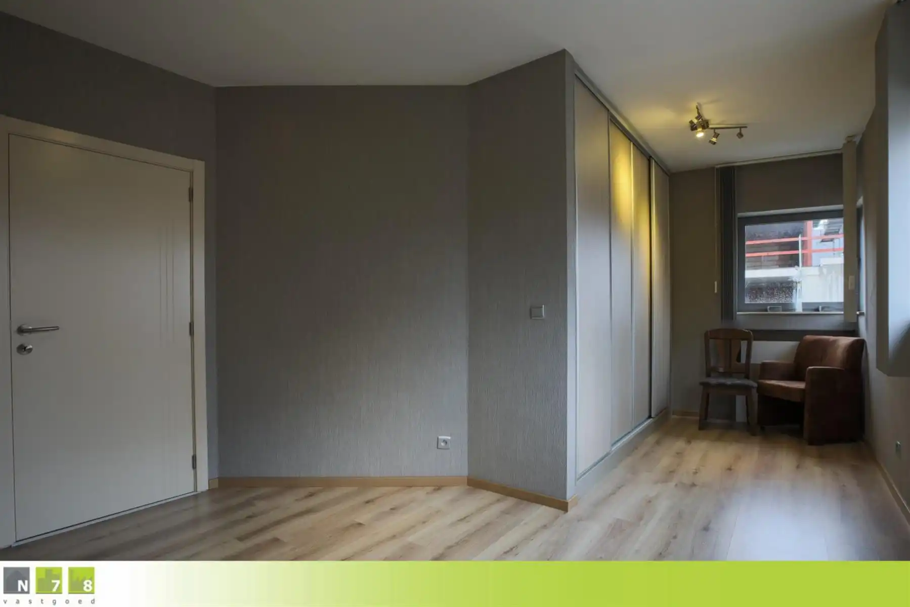 Appartement te huur foto 12