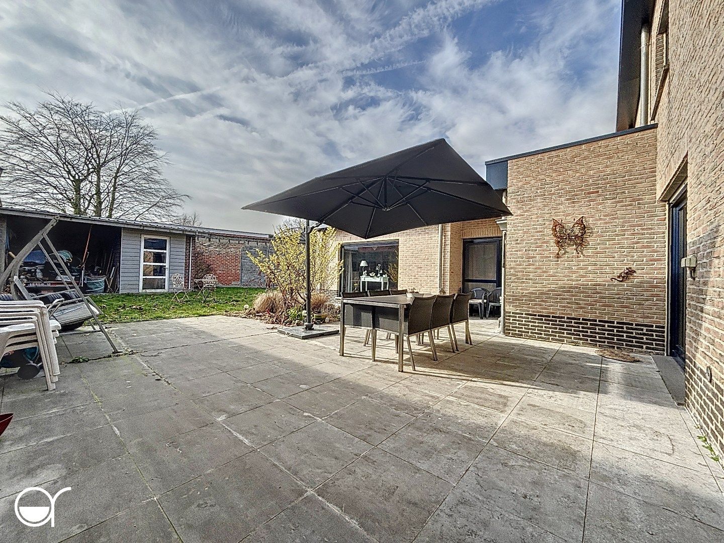 Ruime woning met vier slaapkamers, tuin, garage en mogelijkheid voor zelfstandige activiteit foto 26
