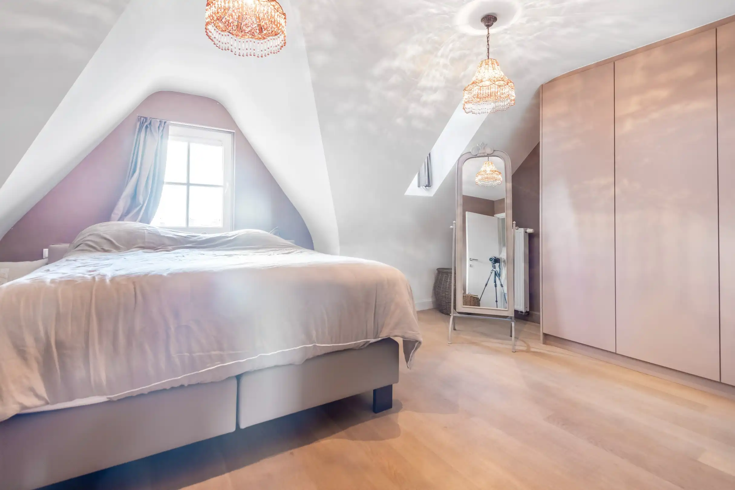 Ruim duplexappartement op de Lippenslaan in centrum Knokke.  foto 11