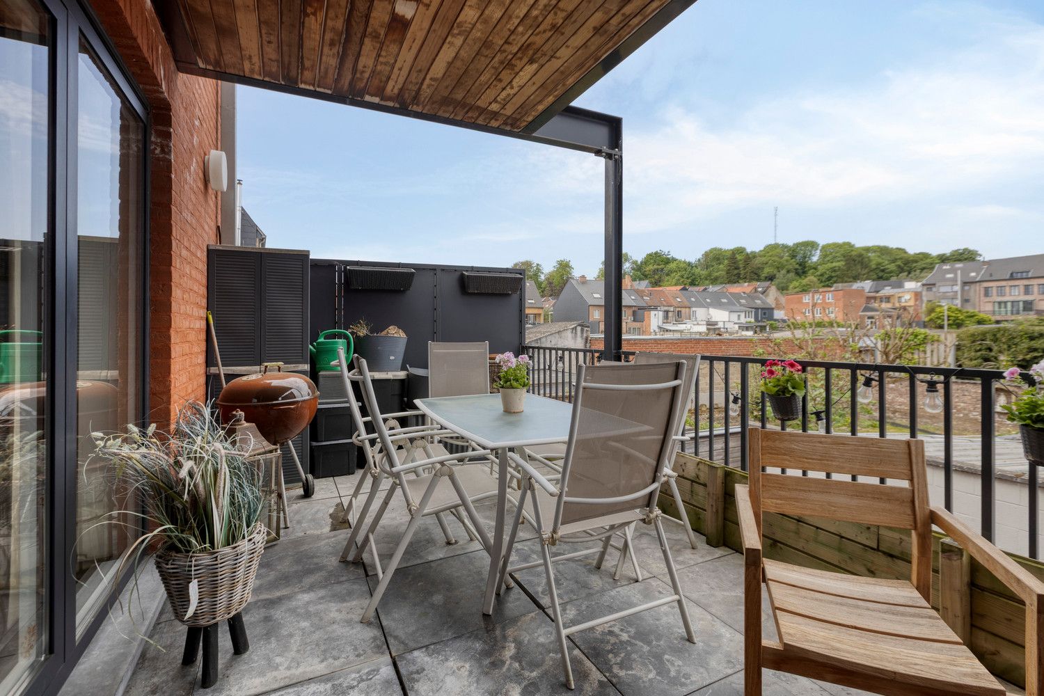 INSTAPKLAAR APPARTEMENT MET TOPLIGGING IN HARTJE VAN DIEST! foto 12