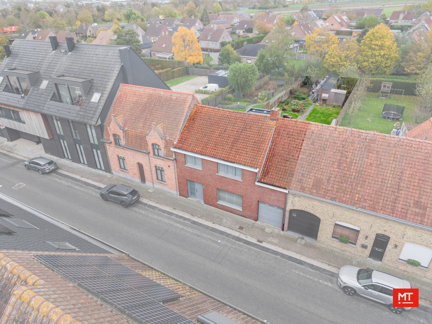 Ruime woning met 3 slaapkamers (5 mogelijk), Zuid-Oostgerichte tuin en garage te koop in Boezinge foto 25