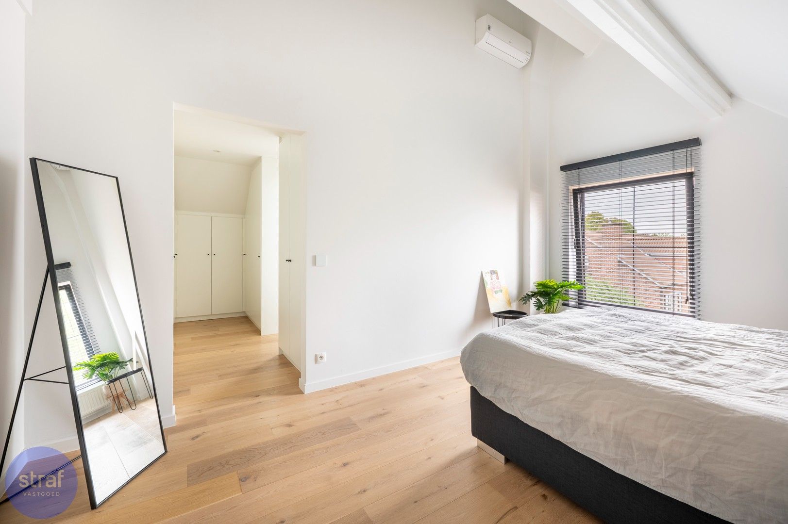 Moderne woning in Zwijndrecht foto 19