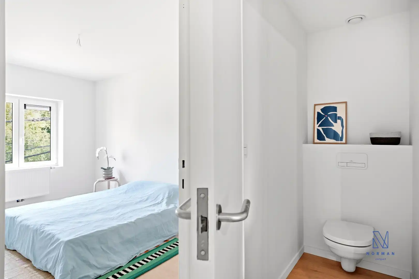 Grote hippe woning met 5 kamers, 2 badkamers, garage en een stadstuin foto 15