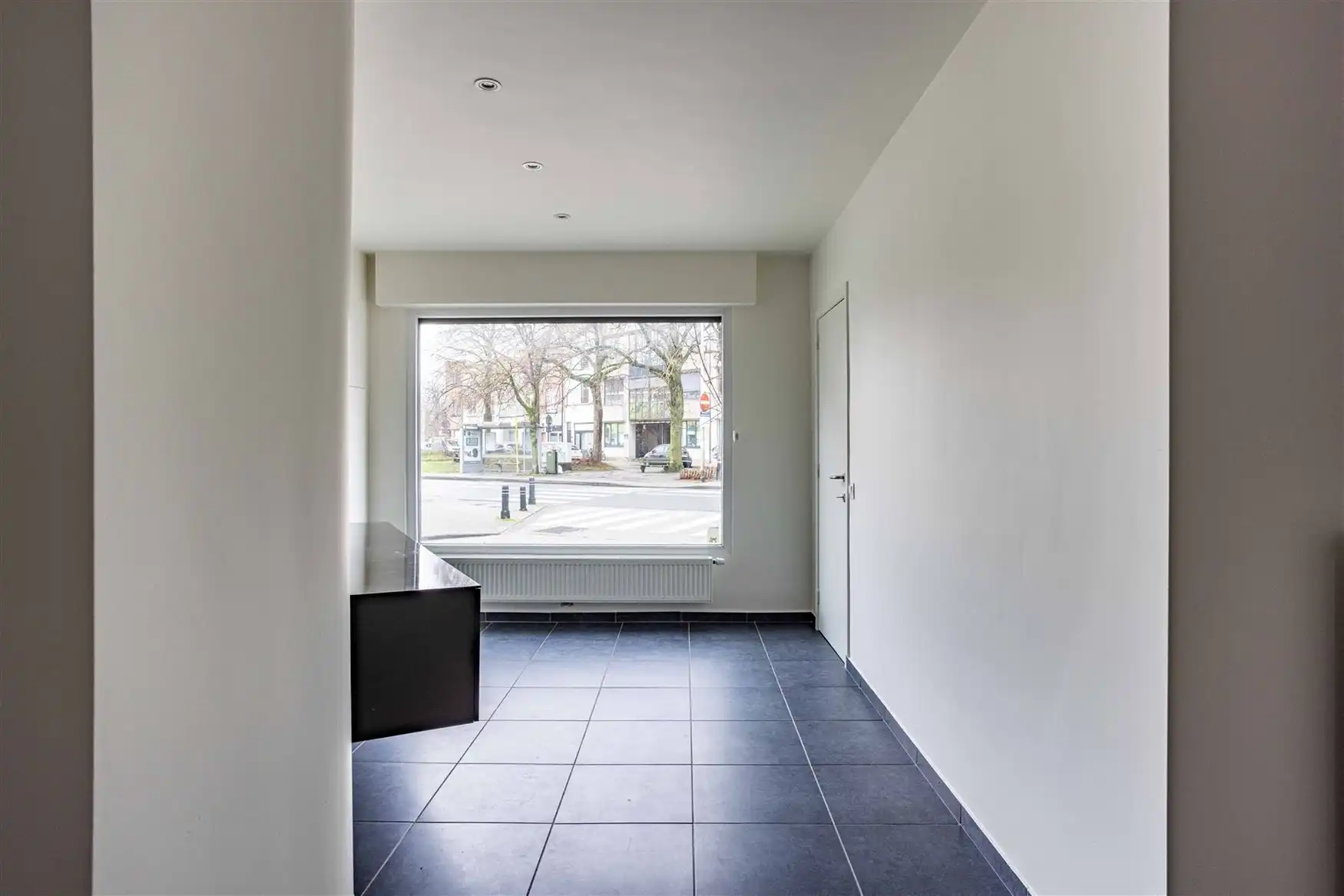 Instapklare woning met 4 kamers en koer in Gent foto 3