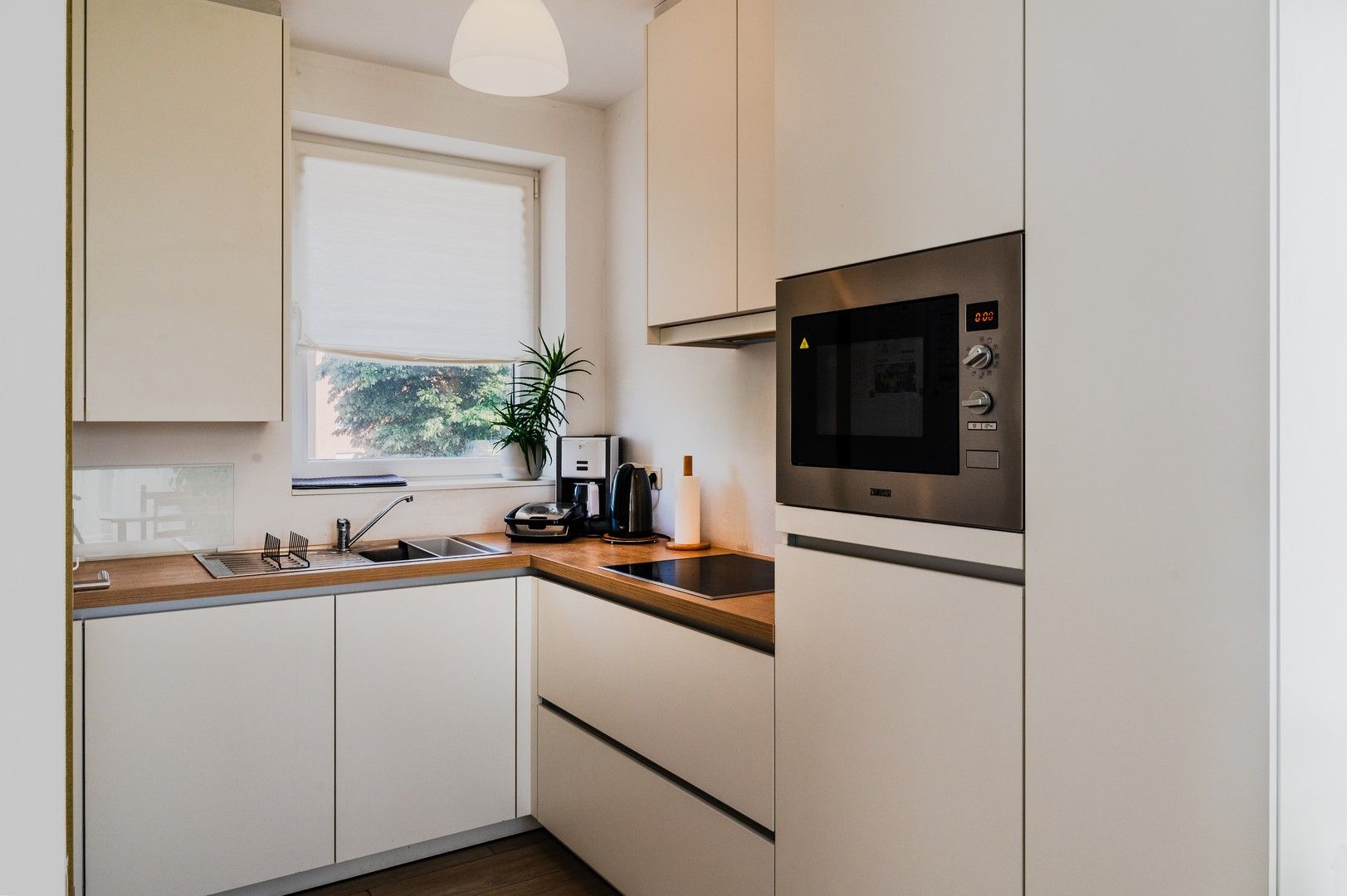 Duplex appartement met autostaanplaats te Zwijndrecht foto 7