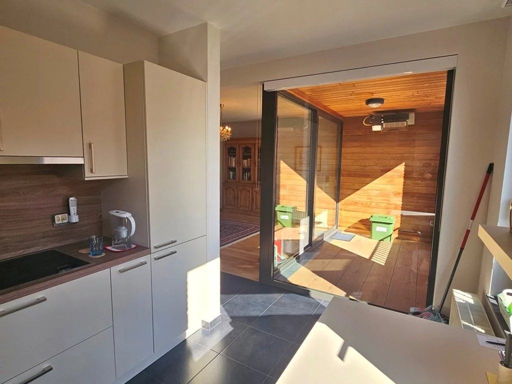 Prachtig gerenoveerd appartement nabij Quartier Bleu foto 5