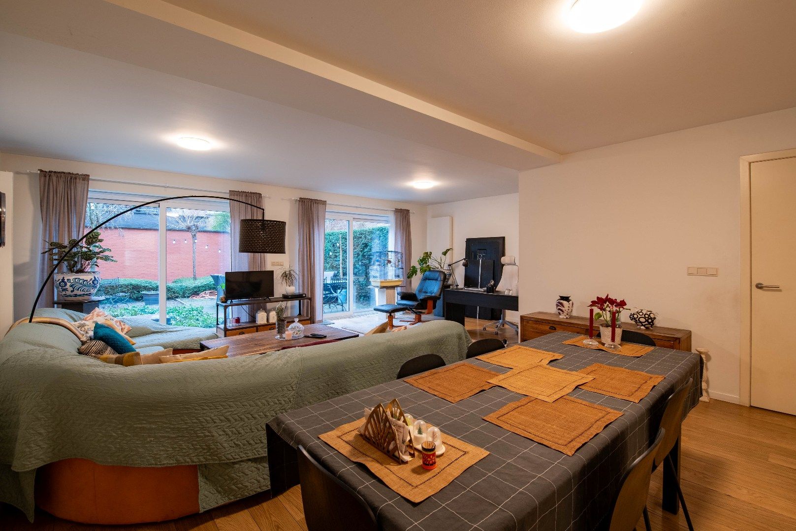 Unieke woning op topligging met tuin en dakterras foto 2