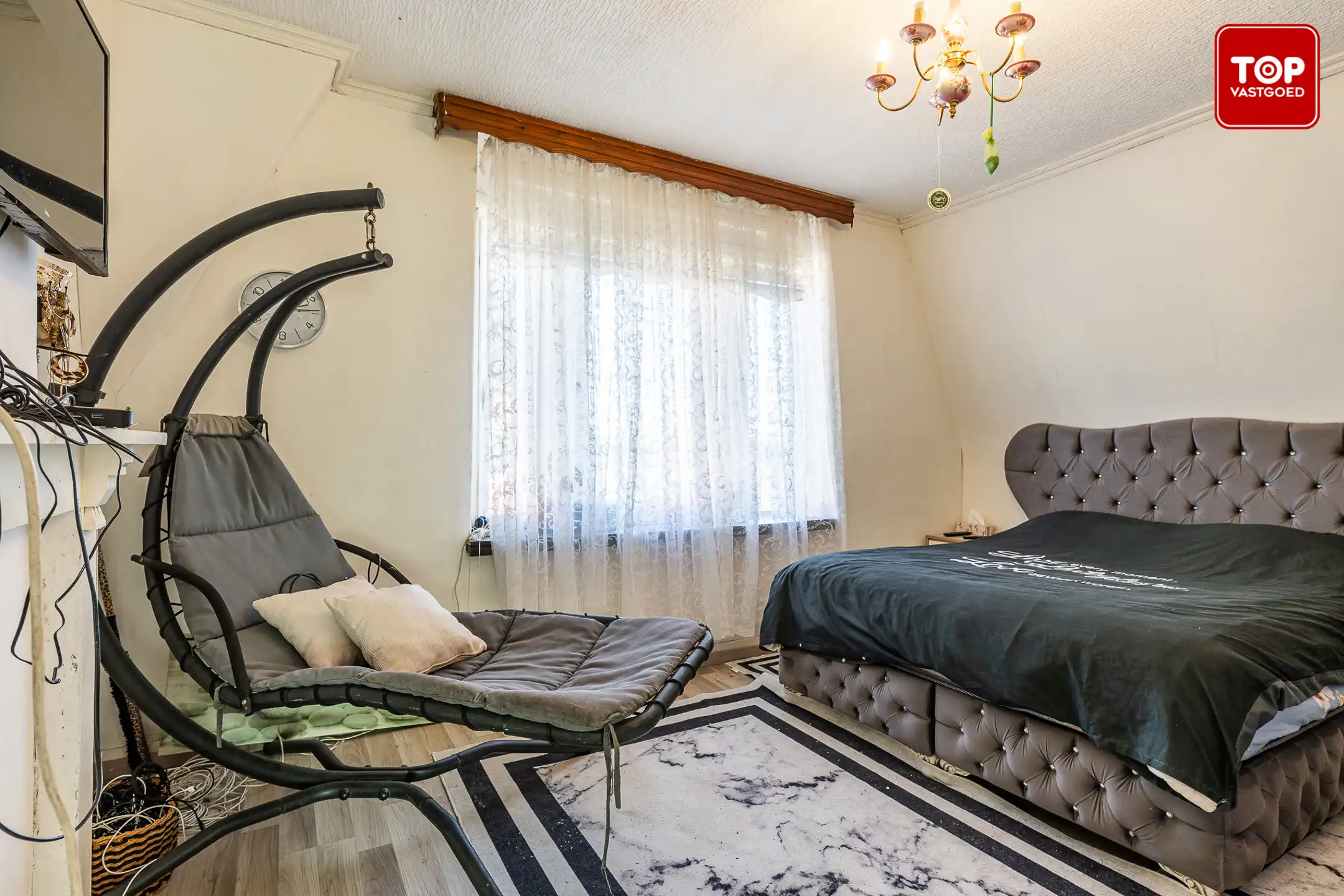 Op te frissen HOB met 2 slaapkamers en tuin foto 17