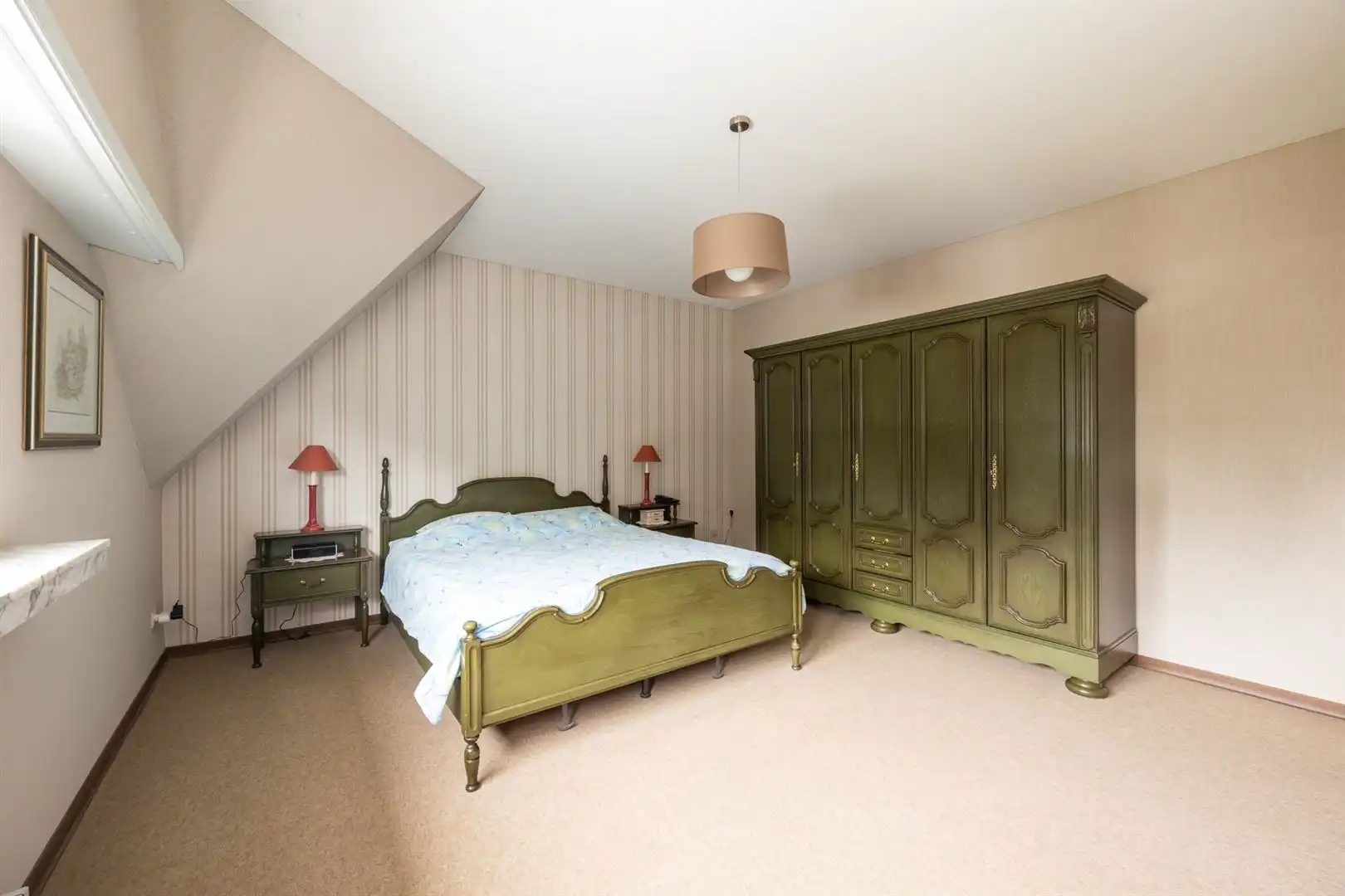 Charmante en karaktervolle woning met erg ruim bijgebouw.  foto 17