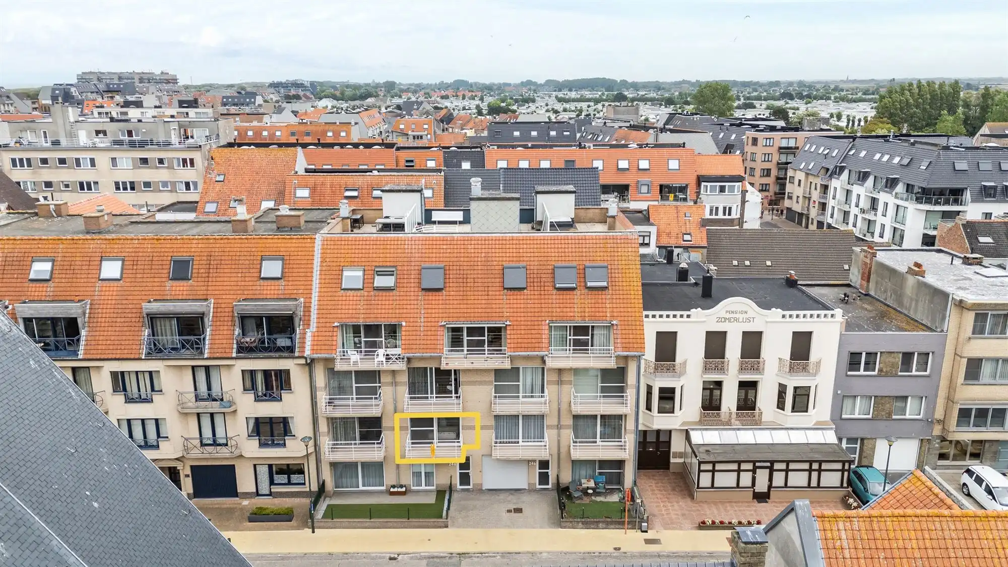 Zonnig appartement met garageoptie foto 17