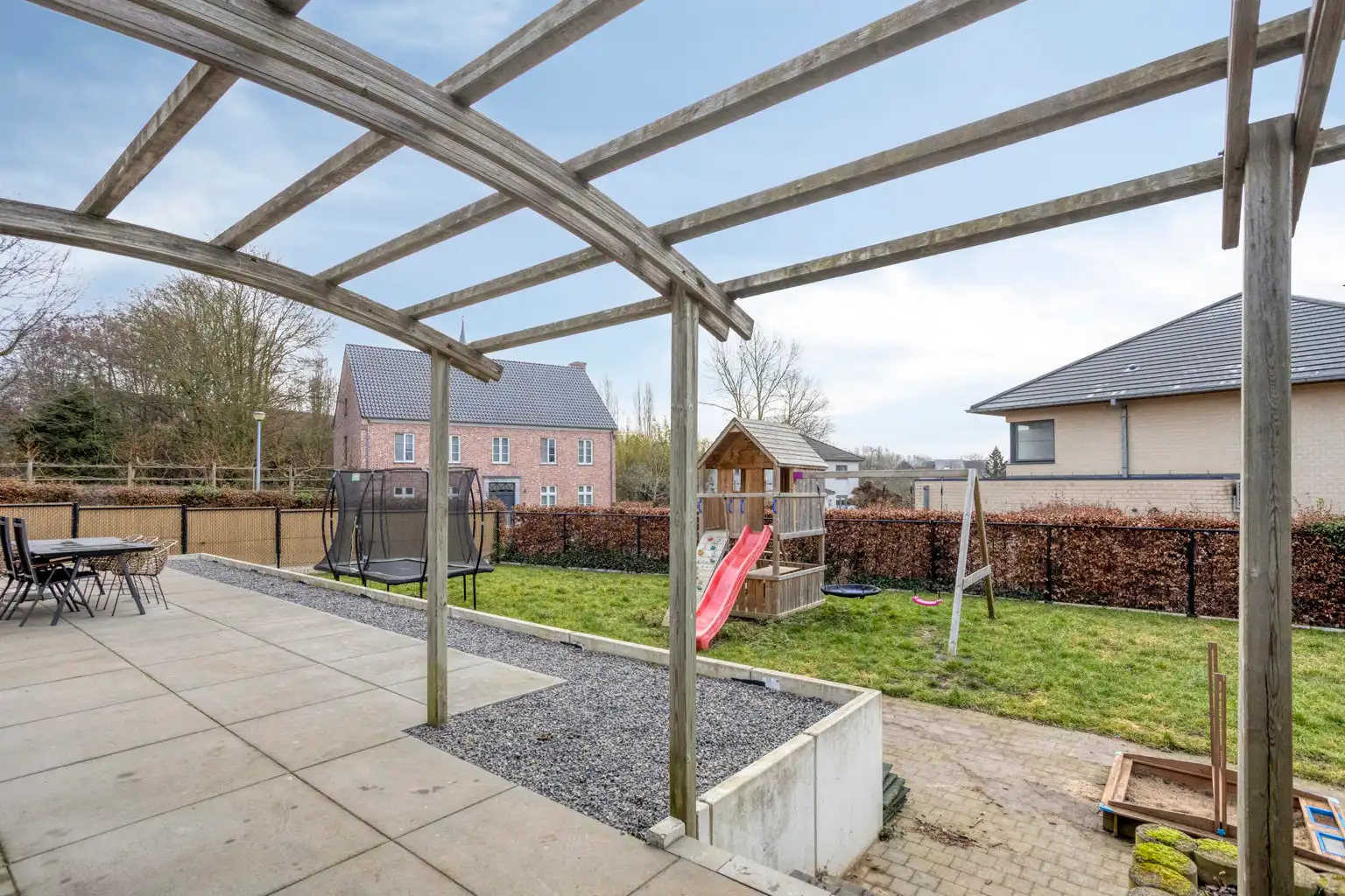 MULTIFUNCIONELE woning met mogelijkheden voor een praktijk foto 27