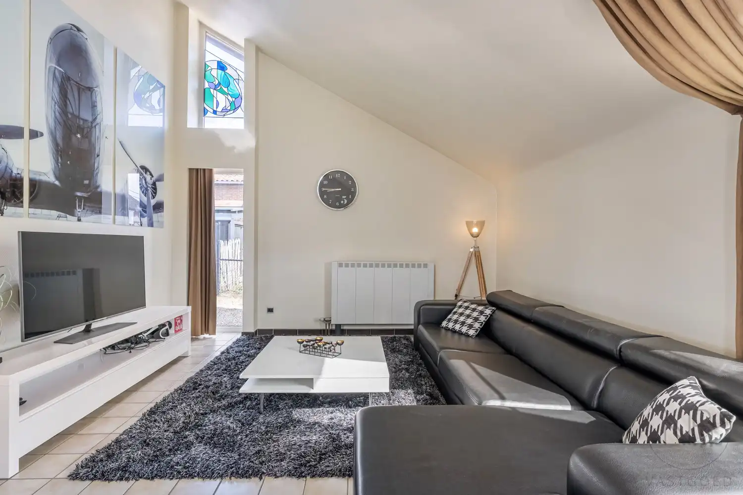 Architectenwoning met ruimte, licht en absolute rust! foto 17