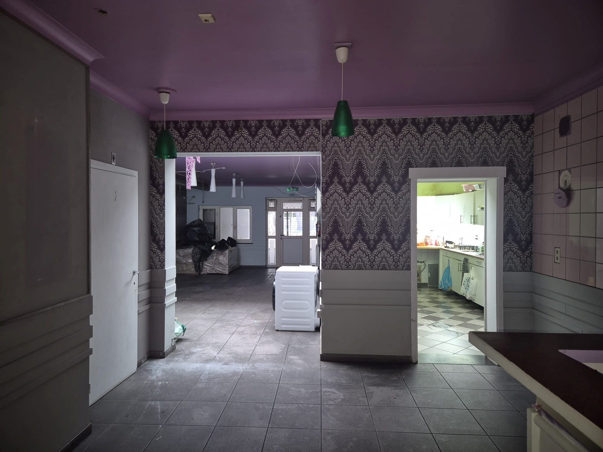 Handelspand met duplex appartement in het hart van Maasmechelen foto 5