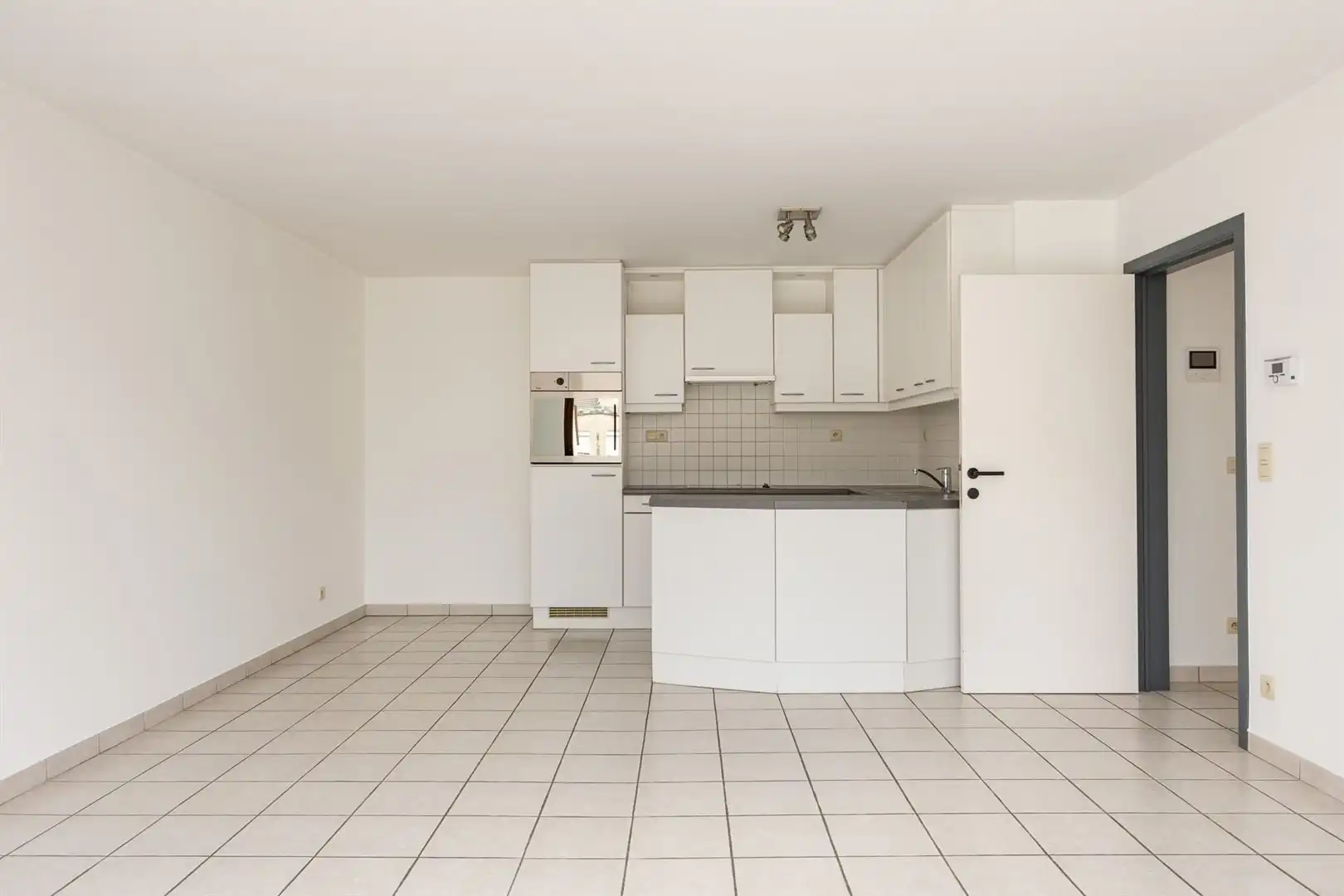 Zonnig appartement ca. 72m2 met 2 SLK en riant terras  foto 8