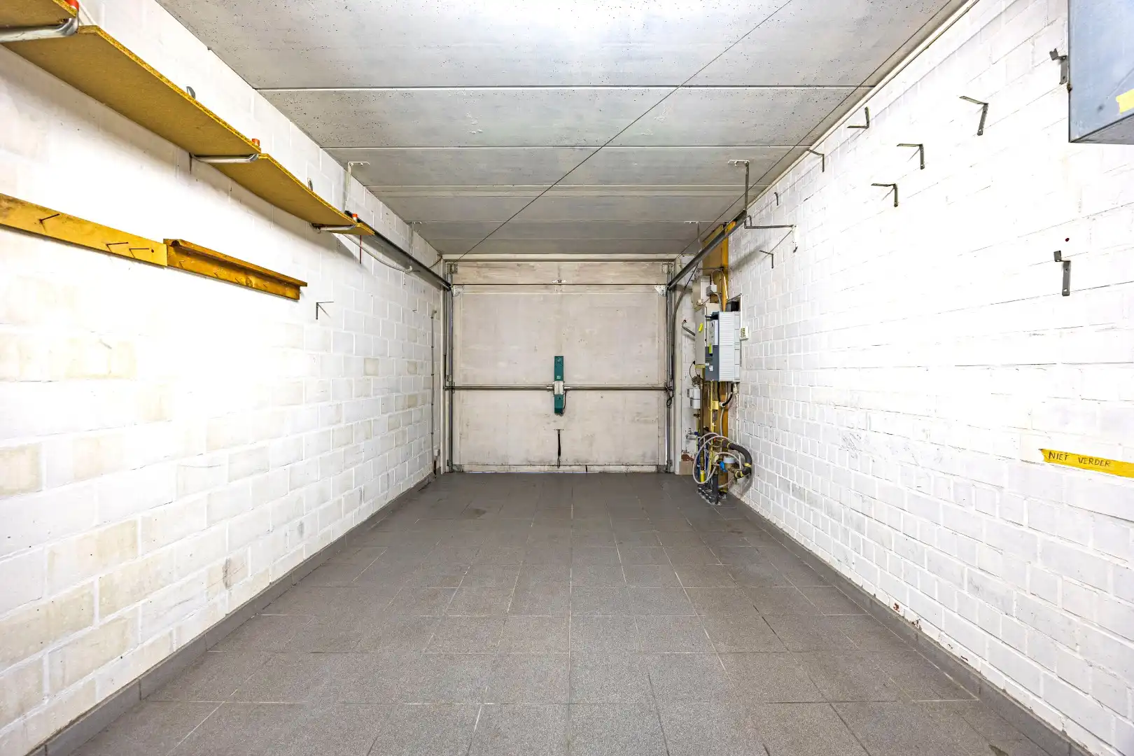 Mooie eigendom op 446 m² met goede locatie - 3 slaapkamers, garage, tuin foto 12
