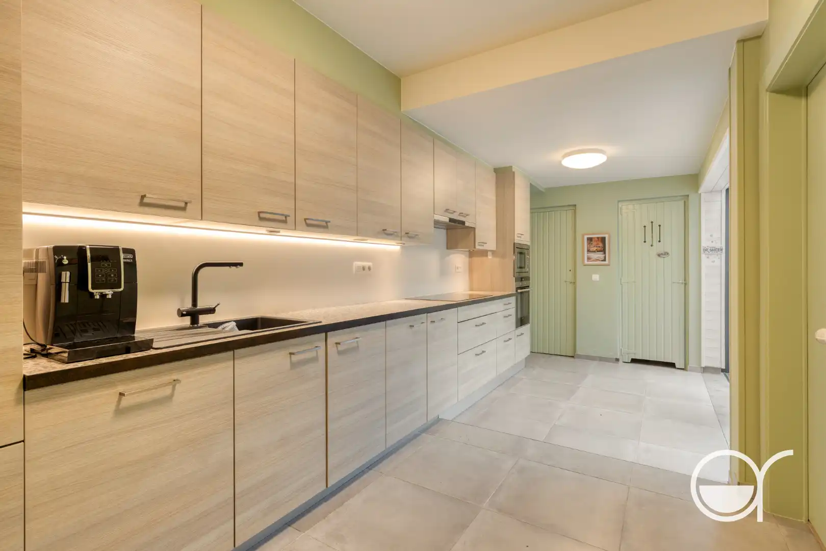 Halfopen bebouwing  met 3 slaapkamers gelegen in Destelbergen. foto 9