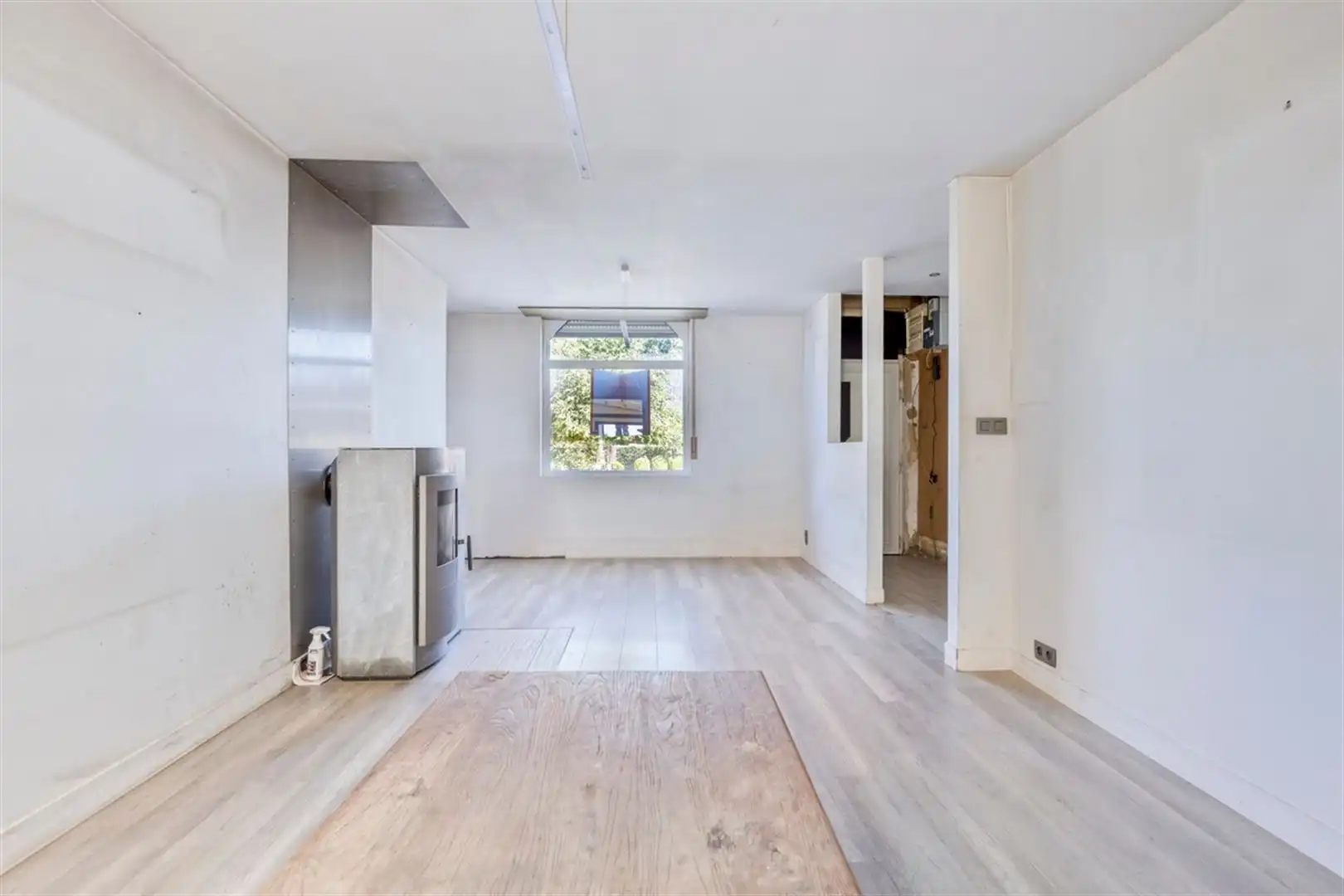 Verder af te werken woning in deelgemeent Welden foto 5