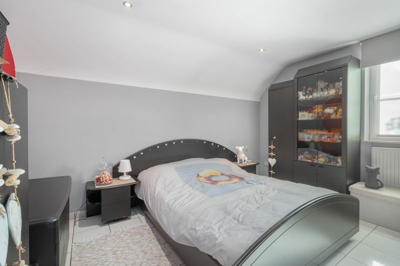 Instapklare Open Bebouwing in Rustige Residentiële Wijk – Lokeren! foto 16