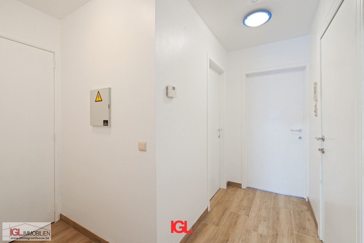 Opbrengsteigendom met twee appartementen foto 25