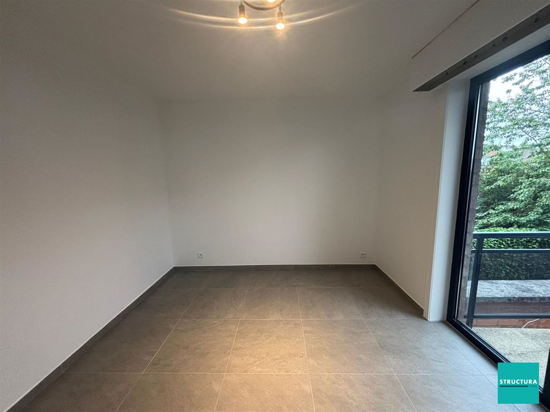 BEZOEKEN VOLZET: Appartement vlakbij het centrum en al haar faciliteiten! foto 9