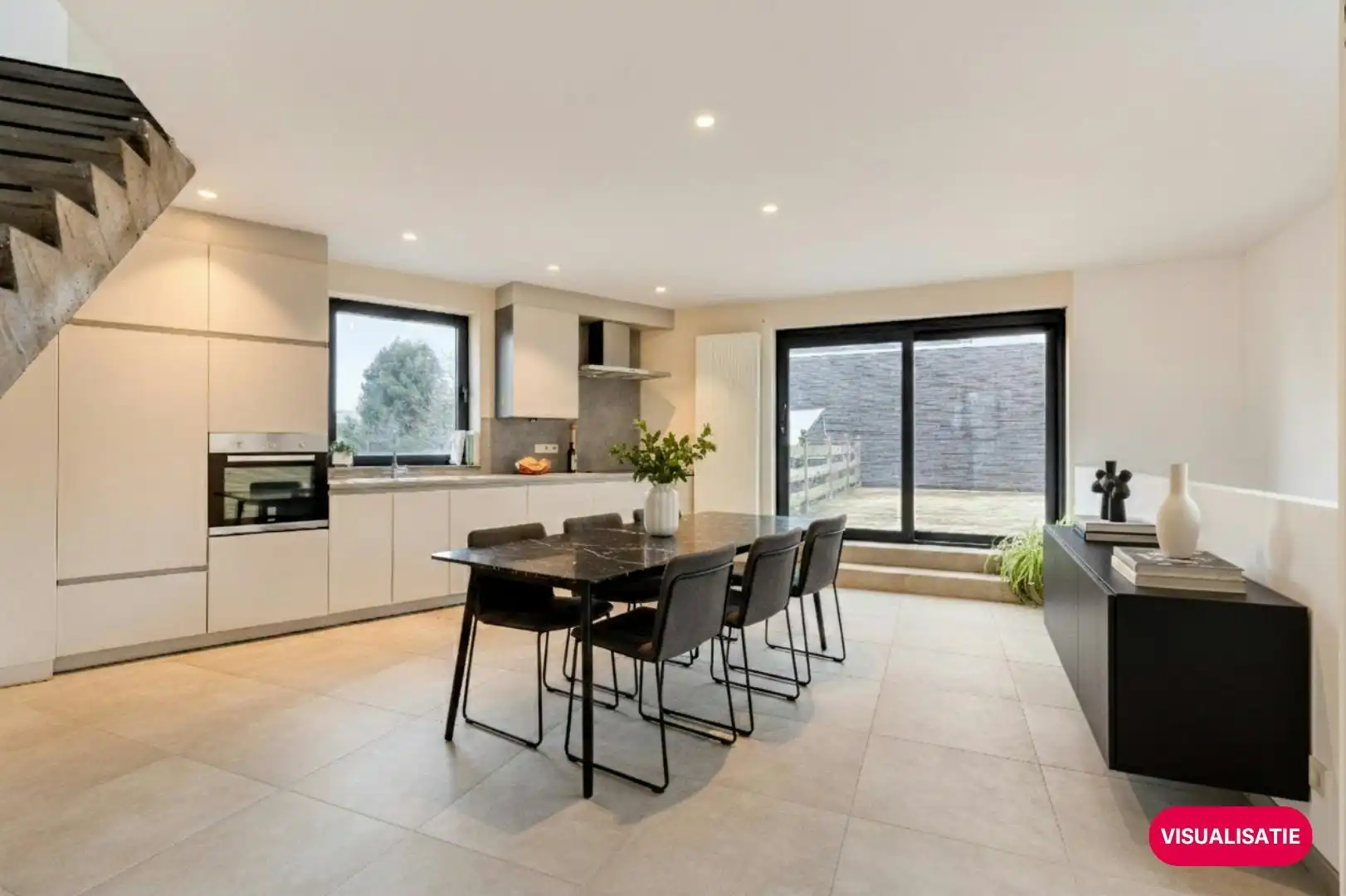 Bel-etagewoning met 2 buitenruimtes te koop in Zwijnaarde foto 2