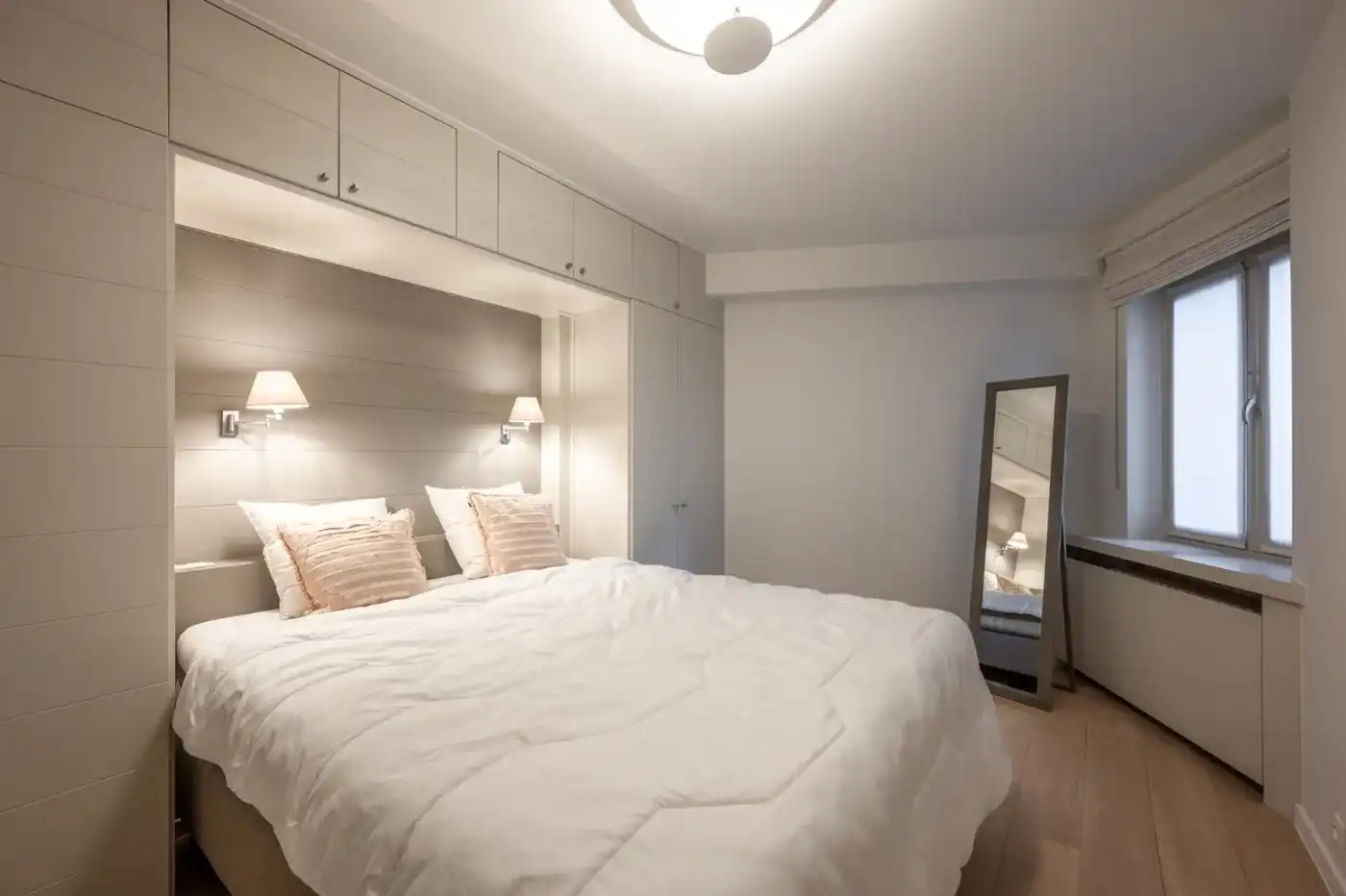 Zonnig appartement zeer centraal gelegen in het Zoute met open zicht over de villa's foto 9