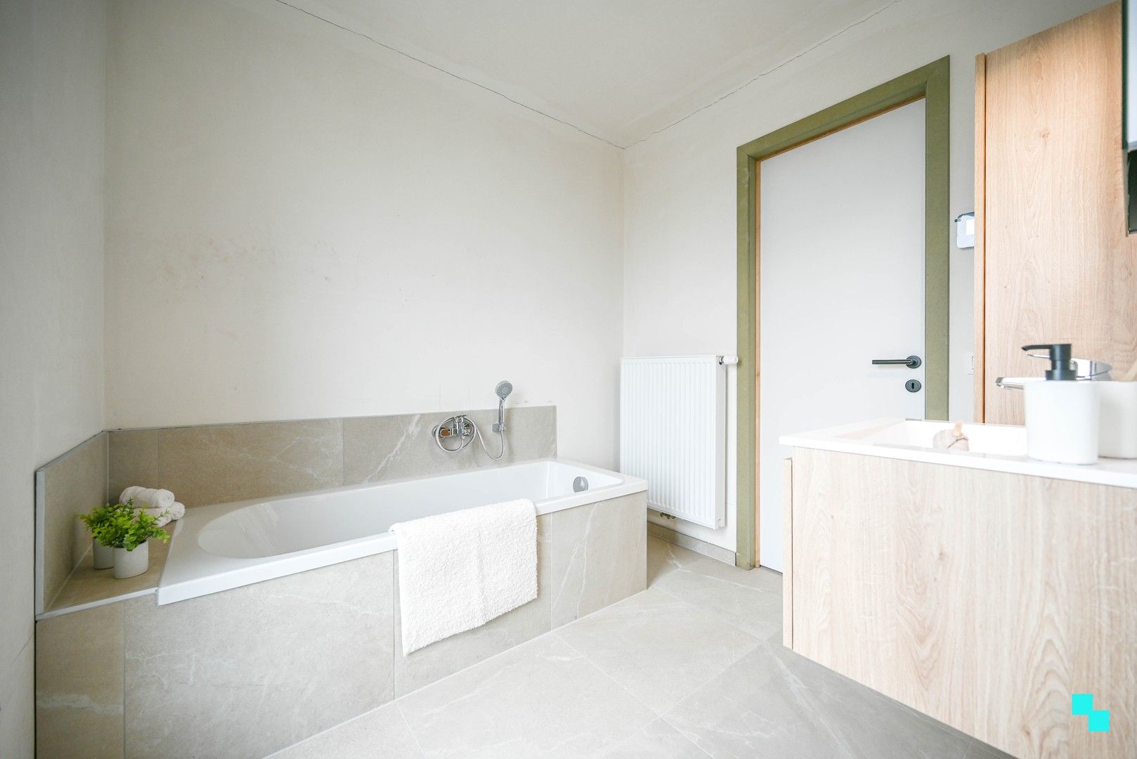 Hedendaagse, energiezuinige nieuwbouwwoning te Waregem foto 15