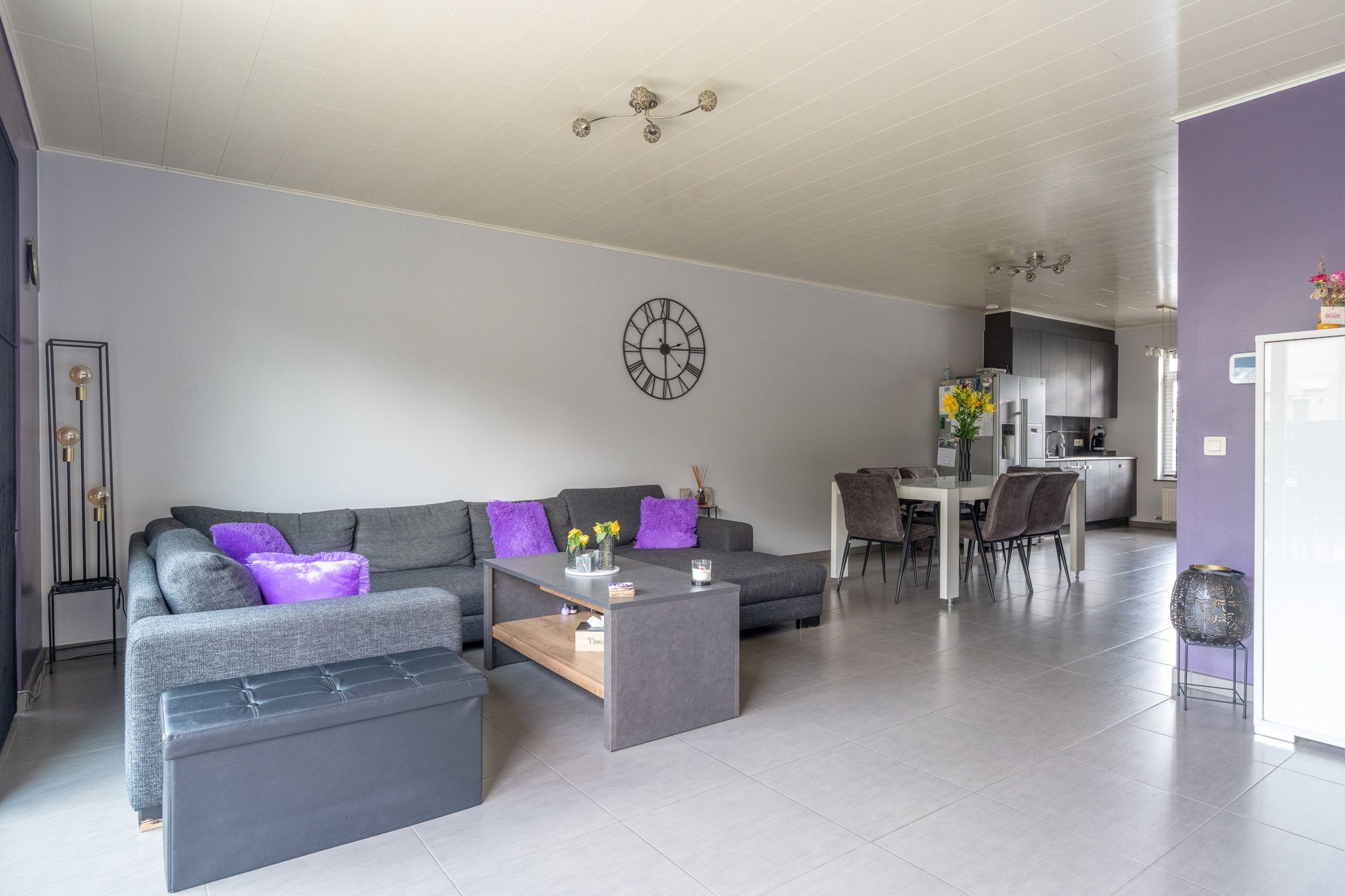 Instapklare woning met 3 grote slpks en garage foto 12