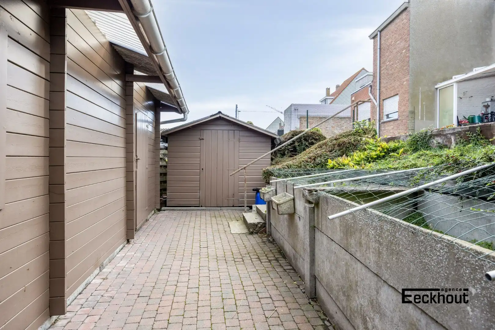 Ruime halfopen woning met tuin en garage aan de Spuikom te Bredene! foto 23