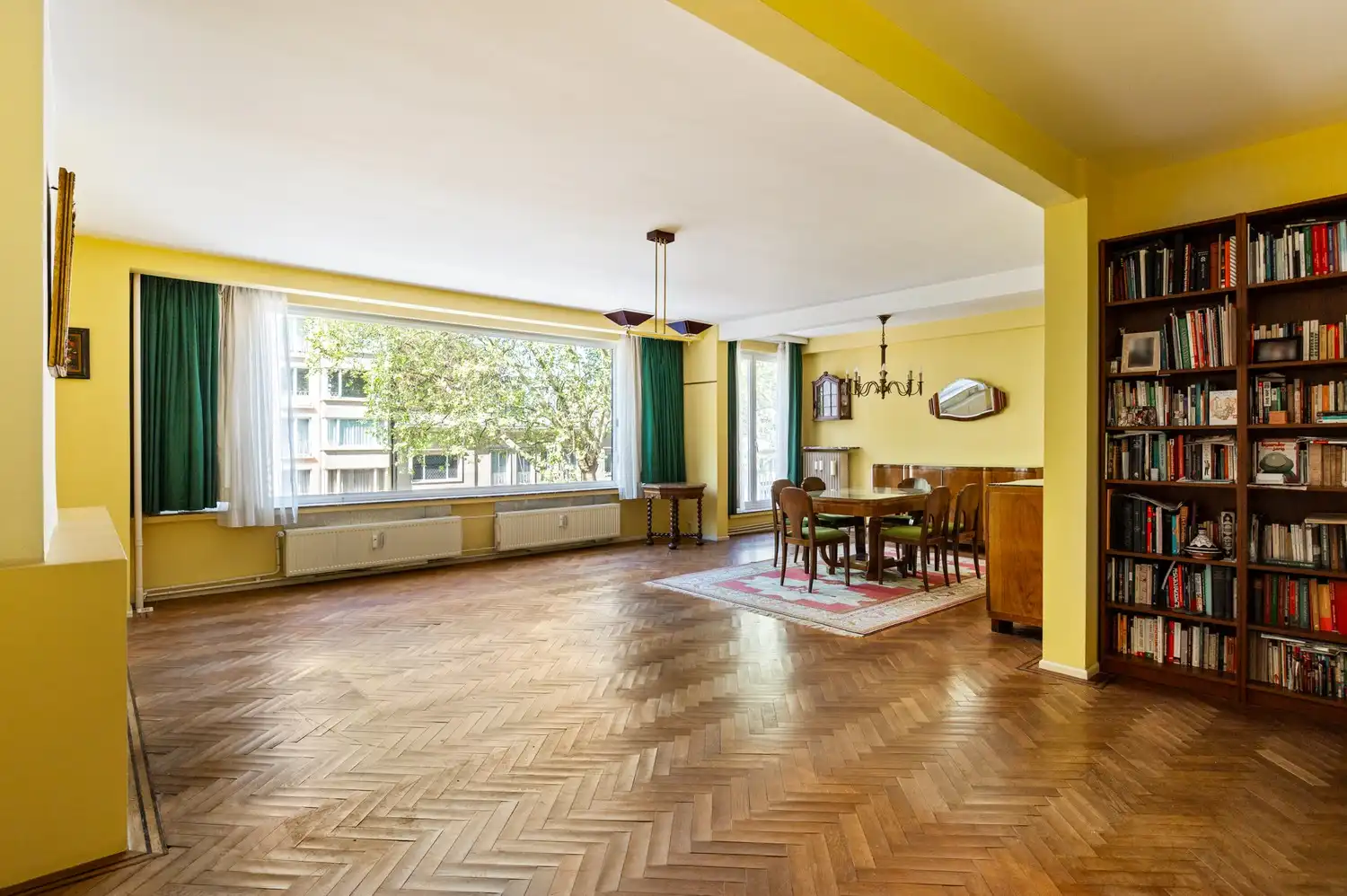 Appartement met 2 à 3 slaapkamers, terras en staanplaats te Antwerpen foto 4