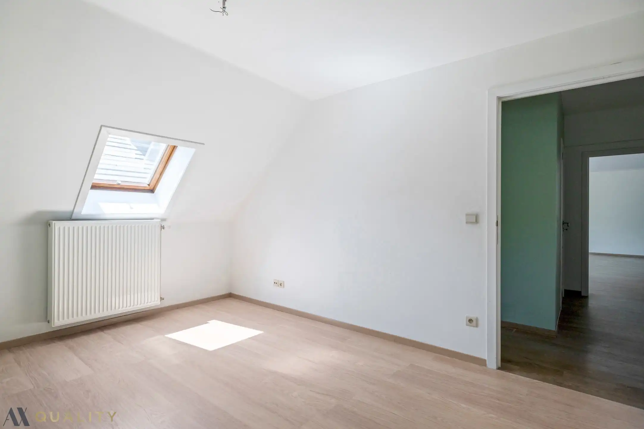 Centraal gelegen 2 slpk. appt. met gar. en terras. Vrij vanaf 15/03/2026 foto 12