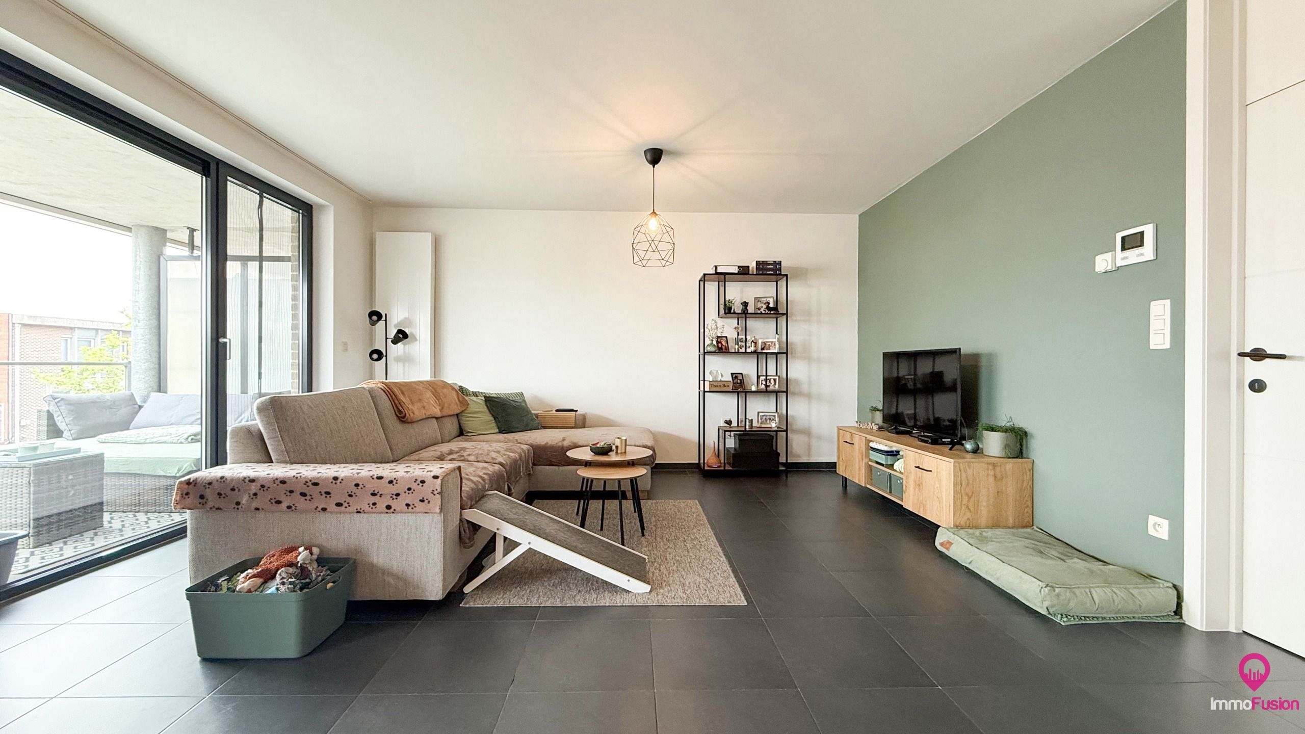 Instapklaar Appartement met 2 Slaapkamers! foto 8