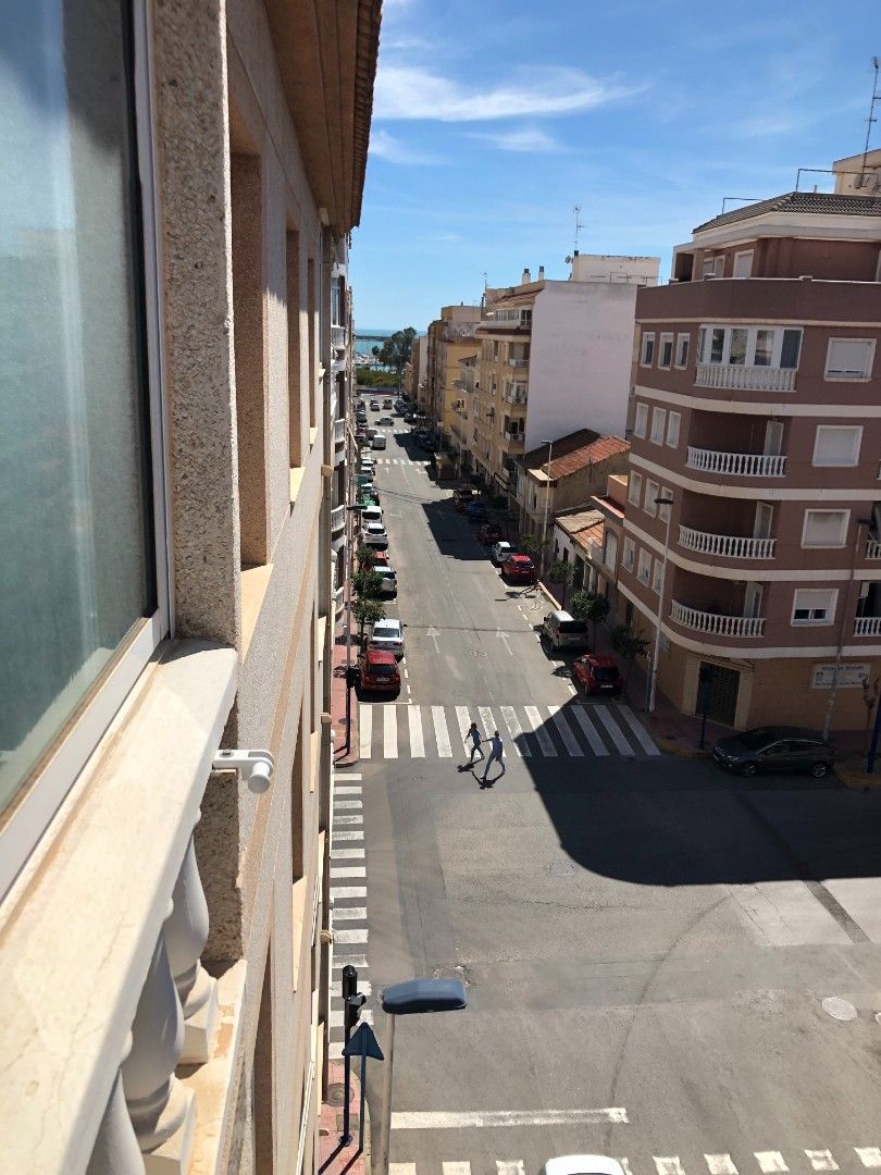 Centraal gelegen appartement in Torrevieja foto 11