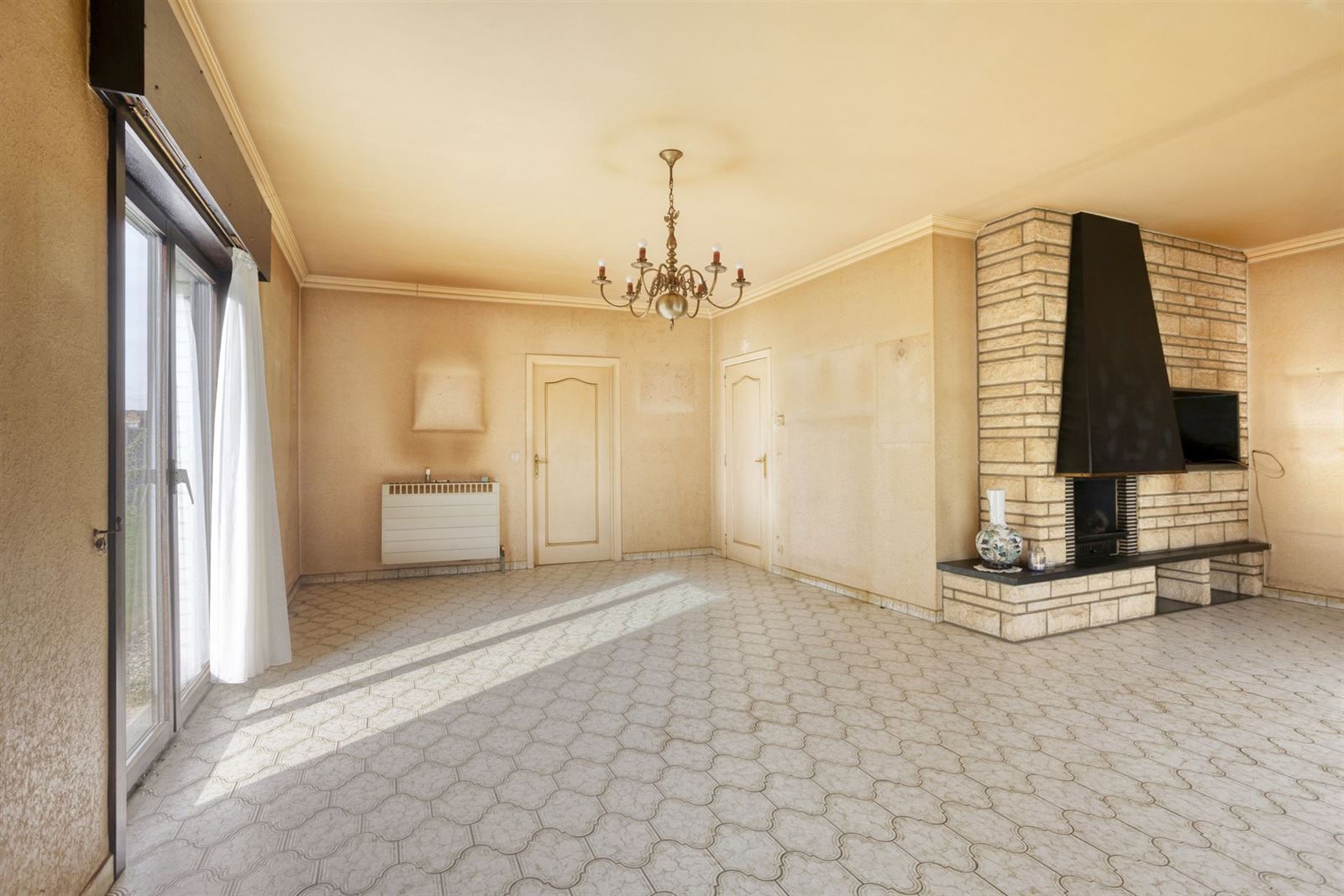 Woning te koop met 3 kamers te Meerbeke foto 5