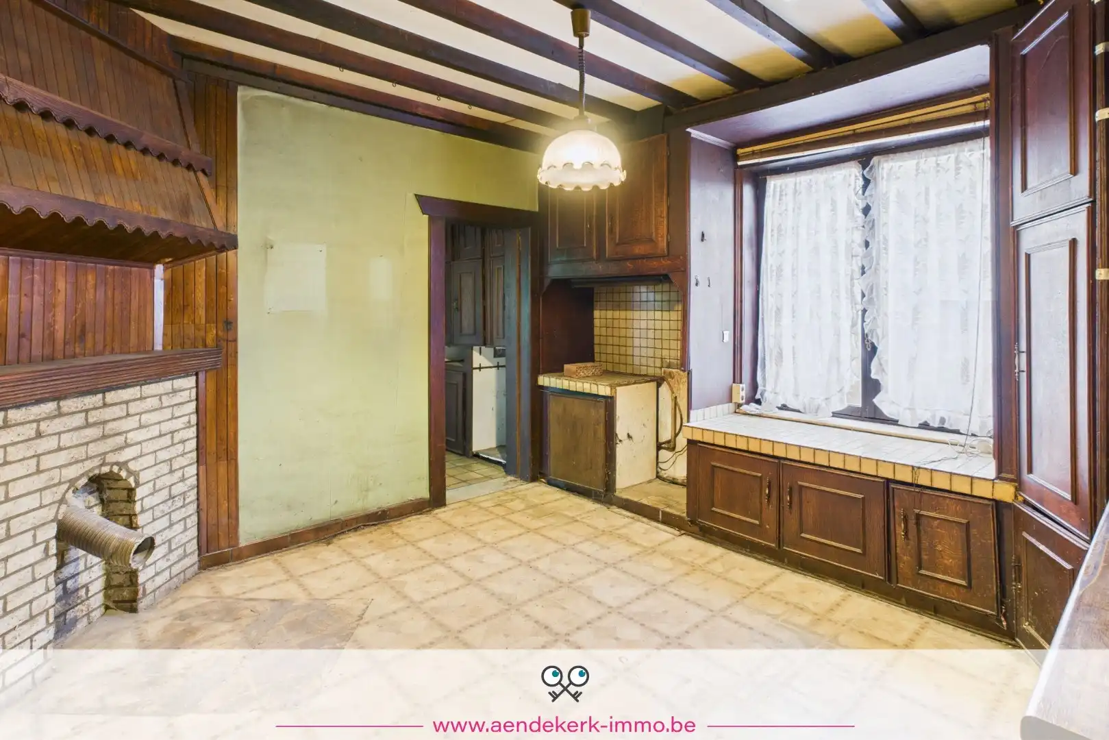 Te renoveren woning met handelsruimte en bijgebouw in Kessenich foto 13