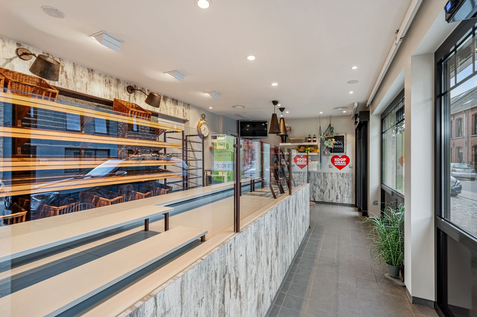 Rustig gelegen, ruime woning met dakterras foto 22