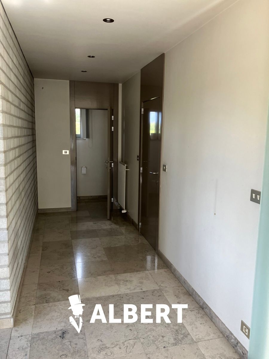 Ruim duplex appartement in Bilzen-Hoeselt te huur! foto 4