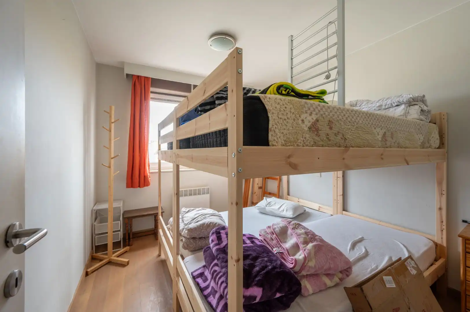 Zonnig appartement met 2 slaapkamers en terras met zicht op de jachthaven foto 10