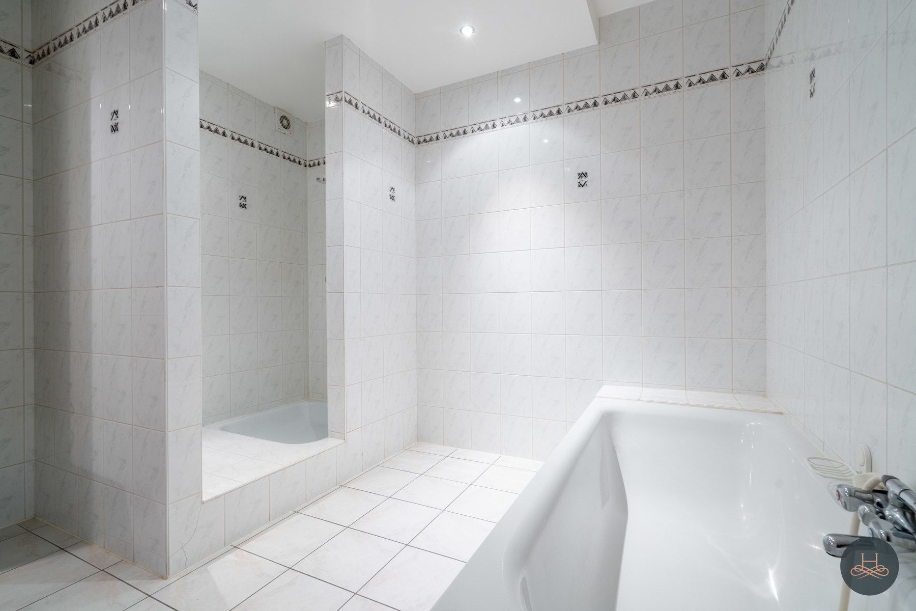 Ruim gelijkvloers appartement met garage in Aarschot foto 12