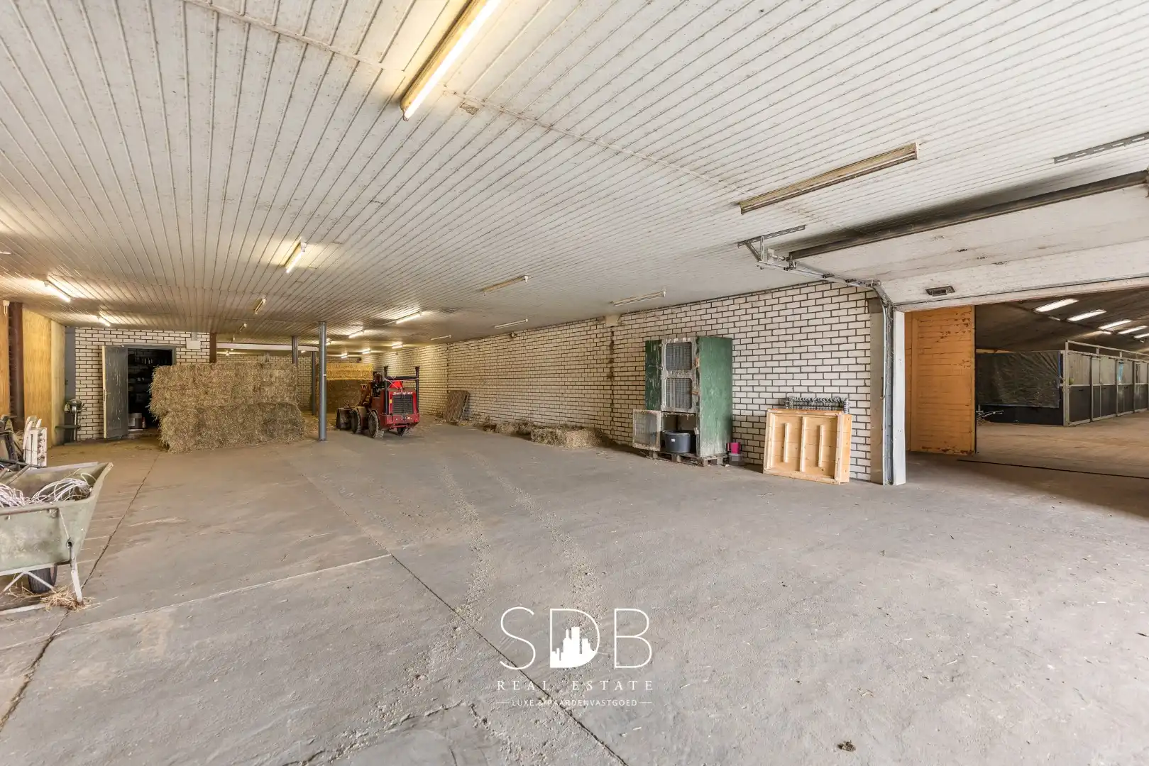 Boerderij met paardenfaciliteiten en graslanden op 14.490m² foto 15