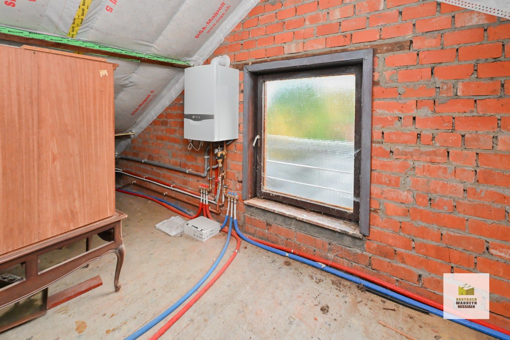 Open bebouwing met een landelijk uitzicht op 2.689m2 foto 12