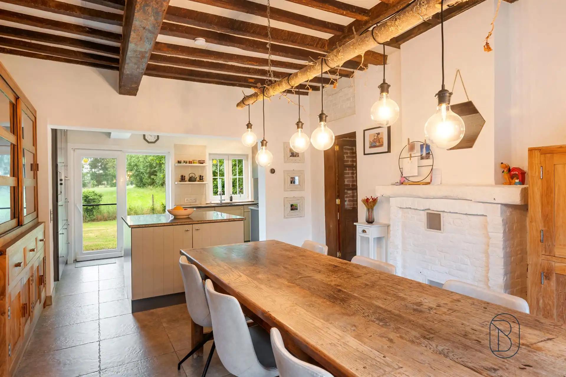 Charmante fermette met schuur op een absolute toplocatie foto 11