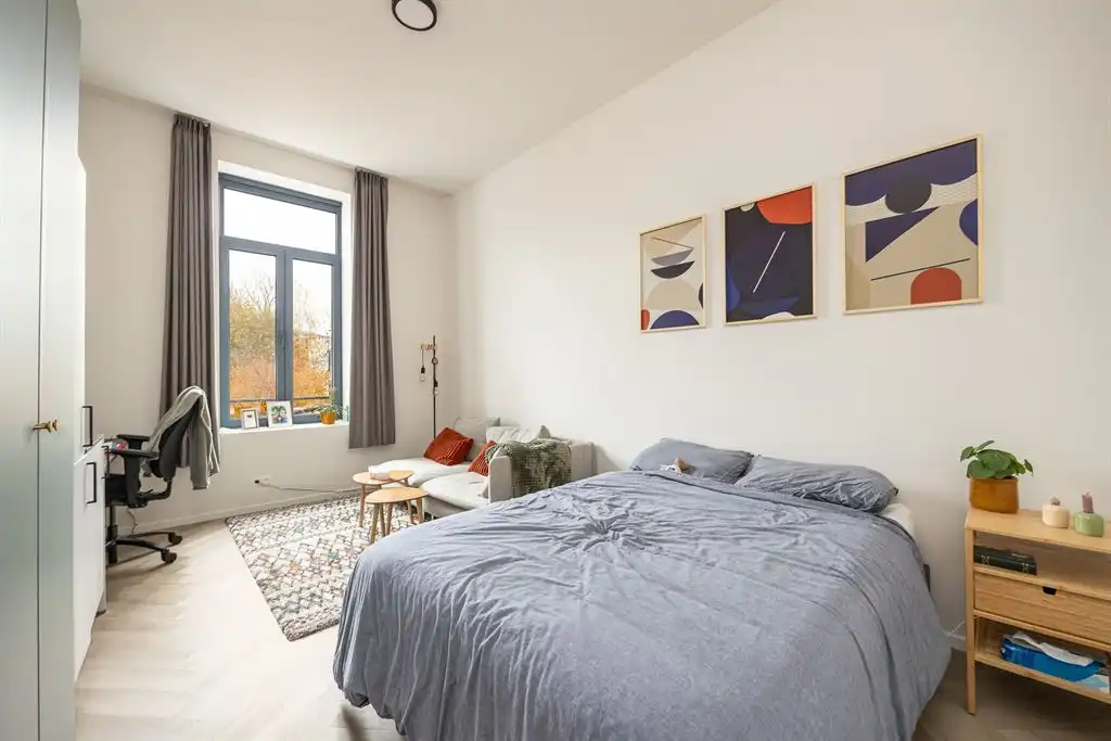 volledig gerenoveerd studentenpand met 9 hoogwaardige kamers foto {{pictureIndex}}