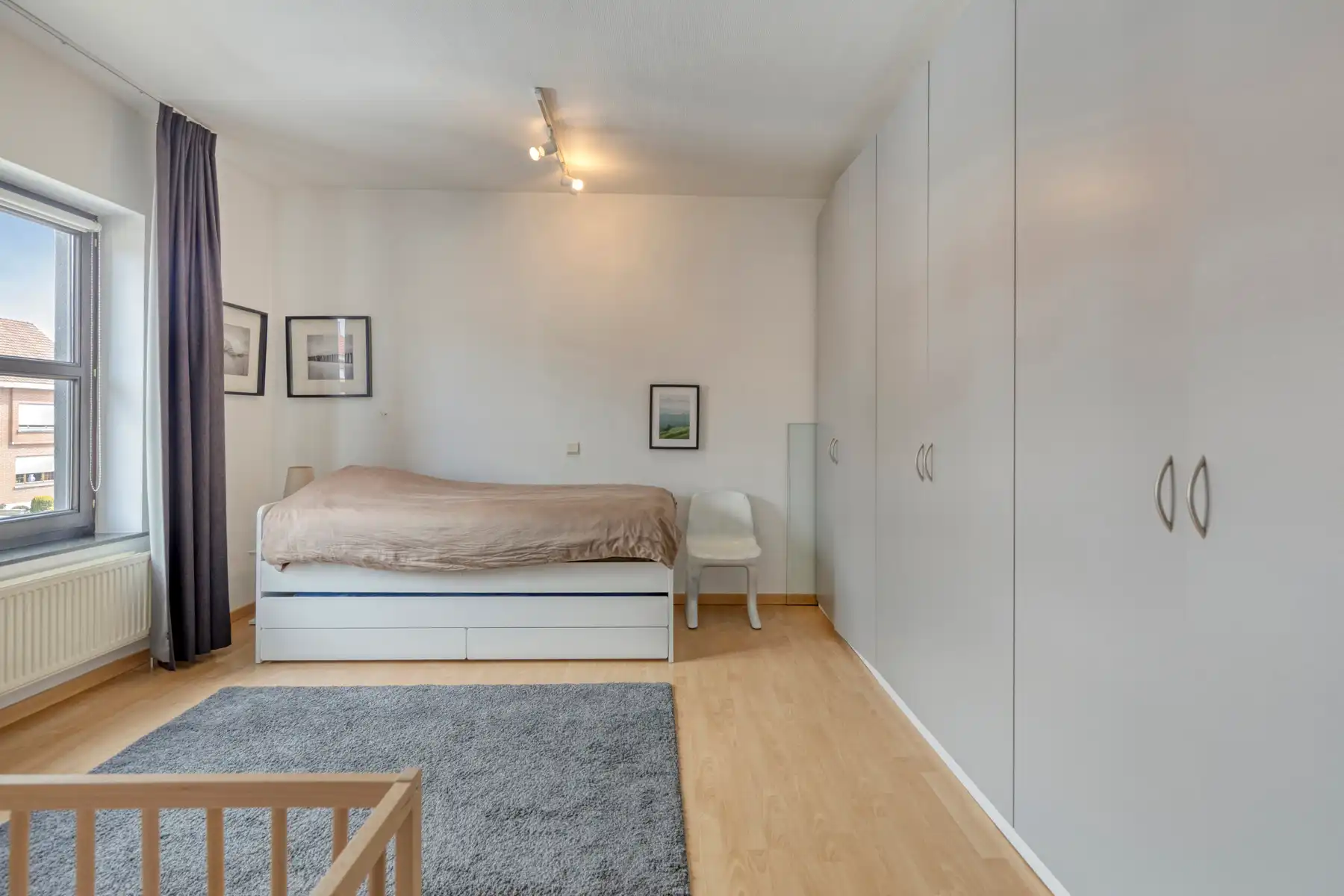 Unieke woning met multifunctionele ruimtes te Moerbeke foto 12