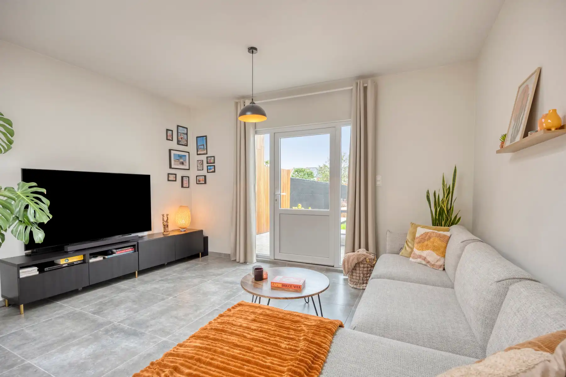 Instapklare stadswoning met 3 kamers en ruime tuin foto 7