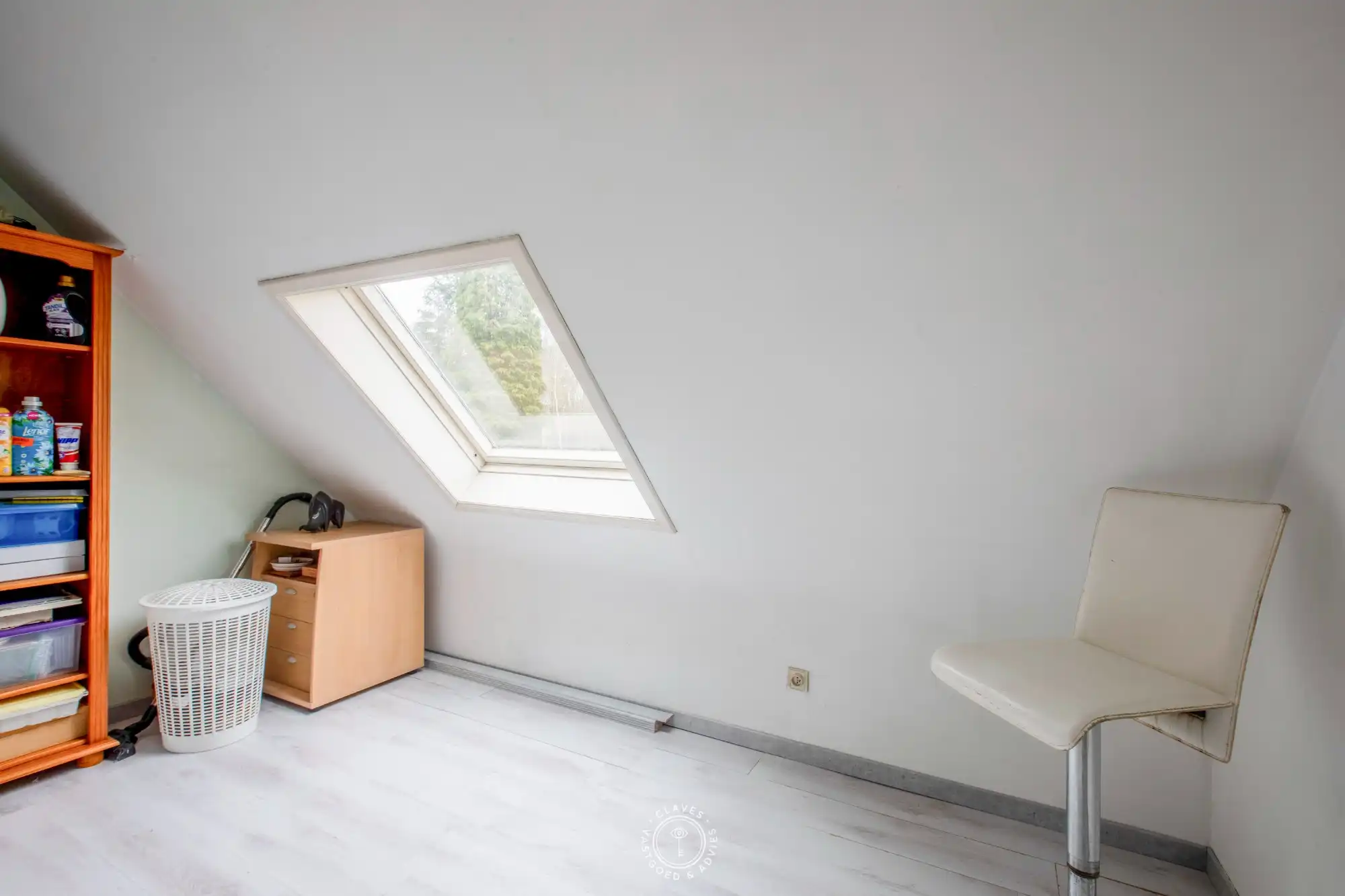 Charmante woning op uitzonderlijk groot perceel foto 14