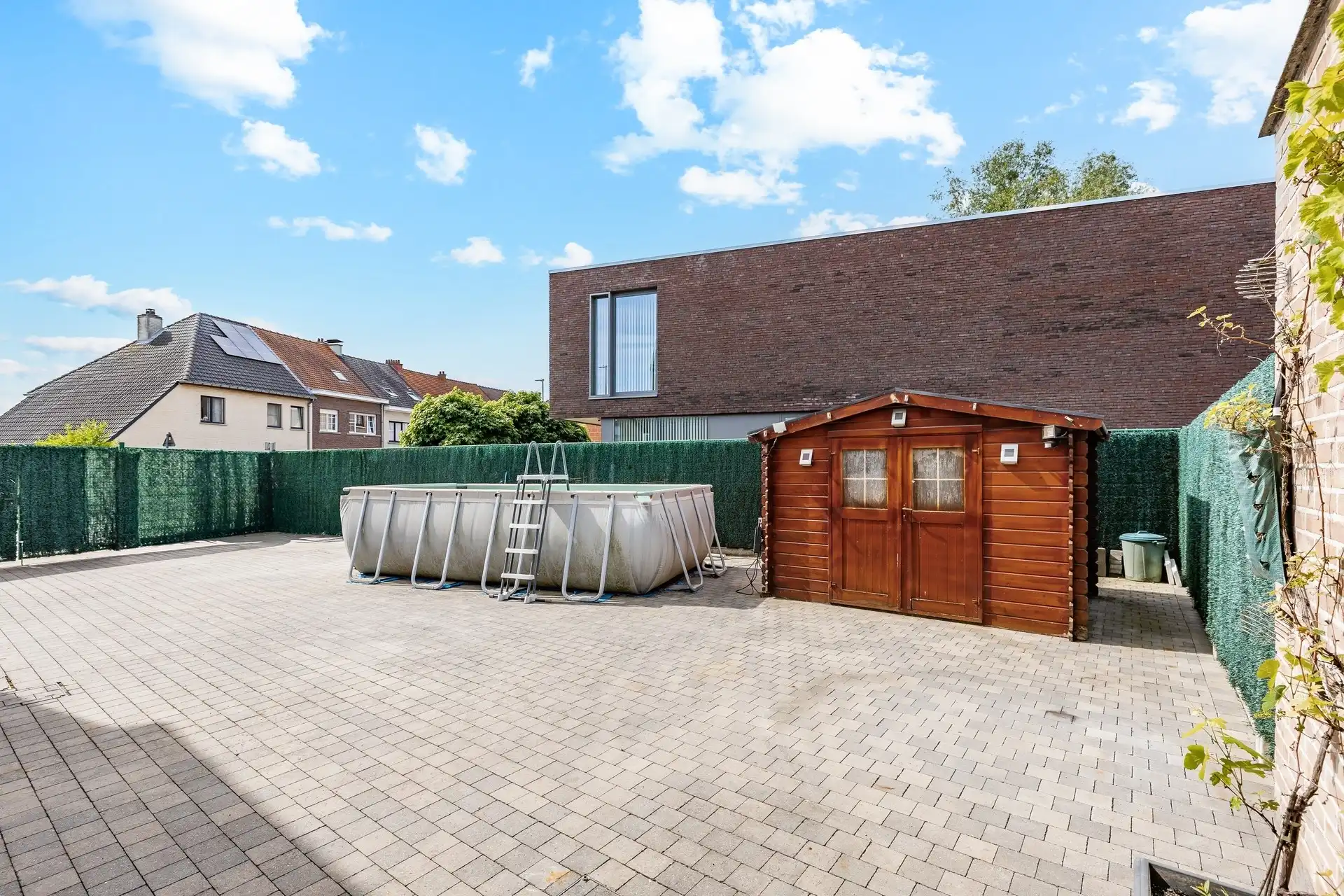 Instapklare halfopen bebouwing met 3 slaapkamers, zonnepanelen en zonnige tuin te Aalst foto 6