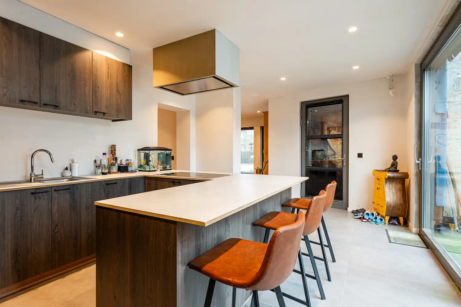 Ruime woning langsheen de Nekke te Zomergem. foto 8