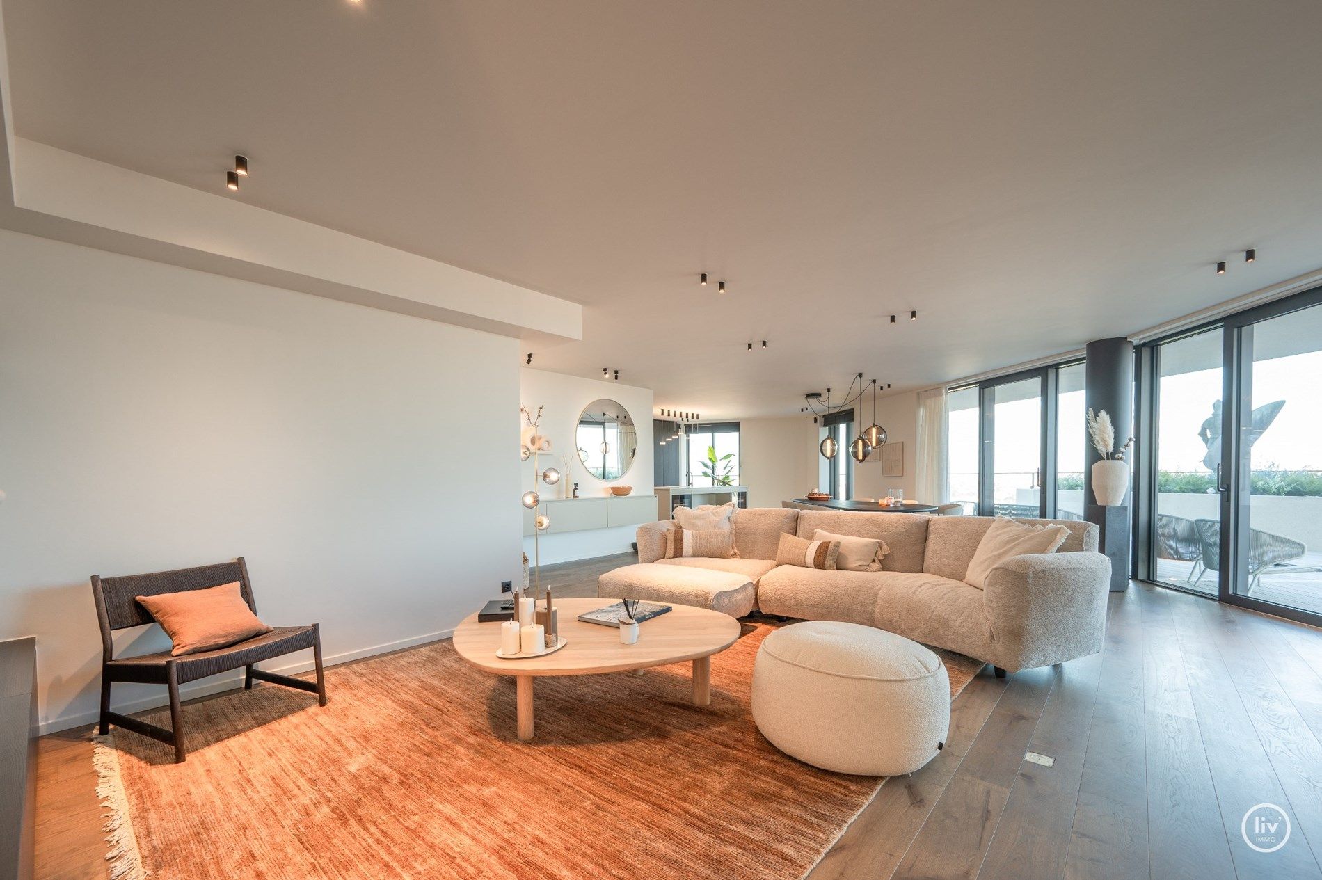 Luxueus , dubbel appartement (208 m2) met magnifieke zichten gelegen in residentie 'the tower' in Duinenwater.  foto 8